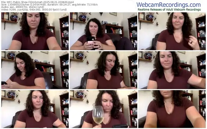 2025/08/21/mfc-emilyhart-20-08-49