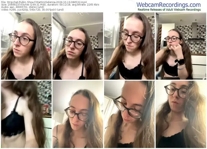 2024/10/19/stripchat-martiniiselenna-08-45-32