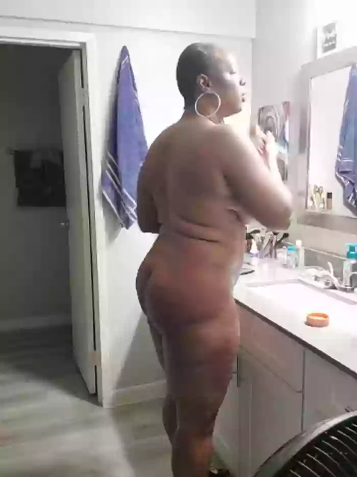 QueenAnitaDix