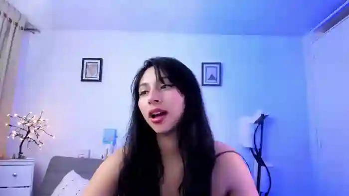 alissia_viera