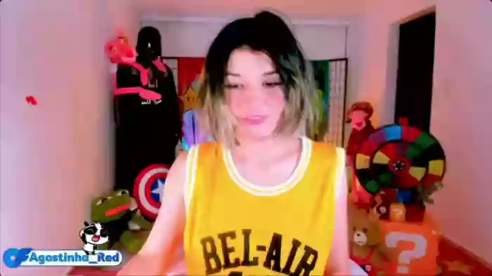 Agostinha_Red