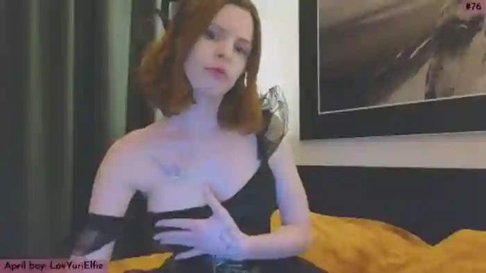 Yuri_elfie