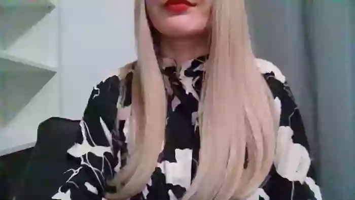 Blondi_Queen