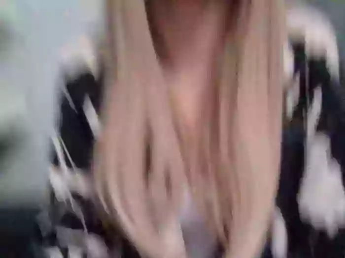 Blondi_Queen