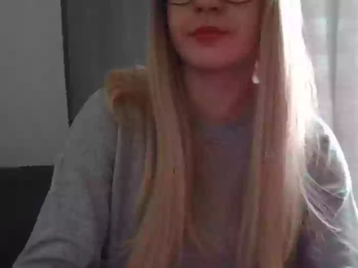 Blondi_Queen