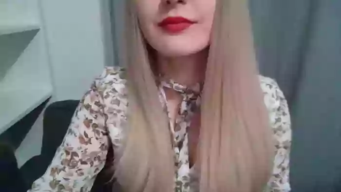 Blondi_Queen